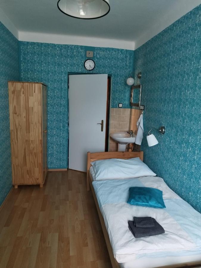 Restaurace A Penzion U Kuliku Raspenava Buitenkant foto